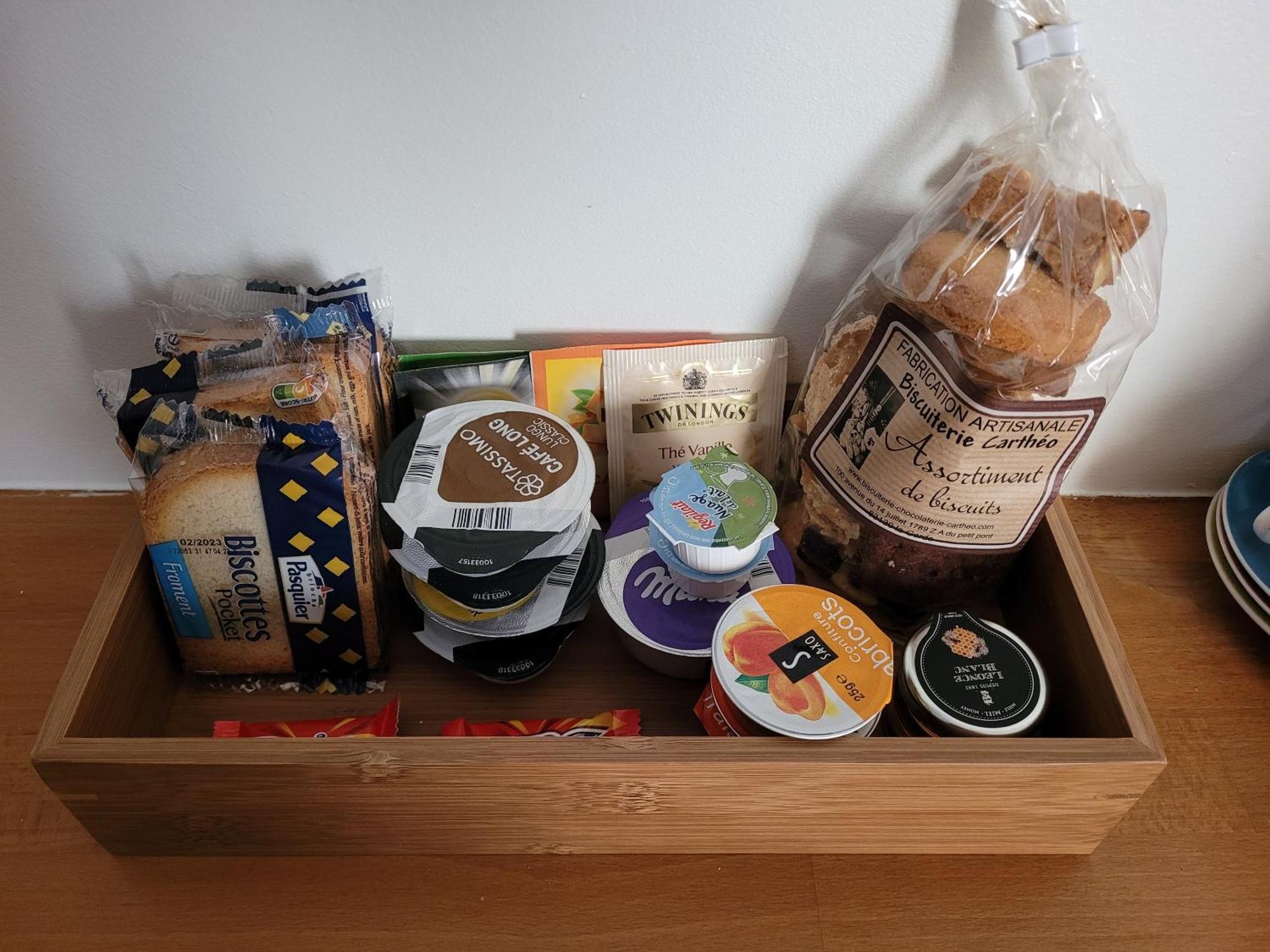 耶尔Souvenirs D'Hier公寓 外观 照片